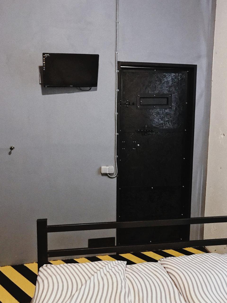 Hostel Alcatraz Kiev Extérieur photo